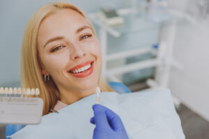 Riverside, CA dentist offers veneers 