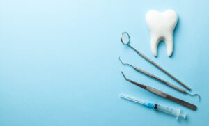 Riverside, CA, dentist offers oral surgery 