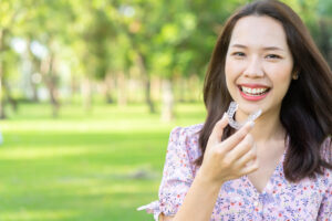 Riverside, CA, dentist offers Invisalign 